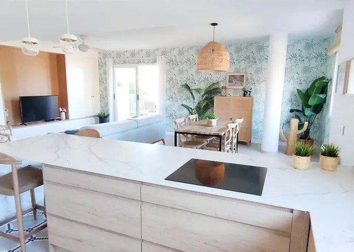 Lagos Del Castillo By Costa *