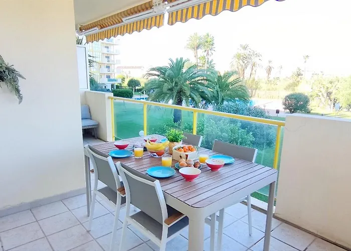 Lagos Del Castillo By Costa